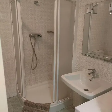 Miramar Apartment *